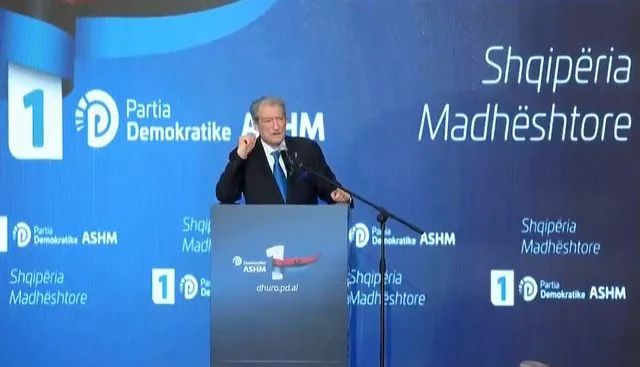 Berisha nga takimi në Selanik: Qëndrimi i shqiptarëve më 11 maj vendimtar për të ardhmen e kombit