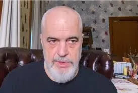Rama: Duhet të më merrte Vuçiçi që takoja çunin e Trumpit?