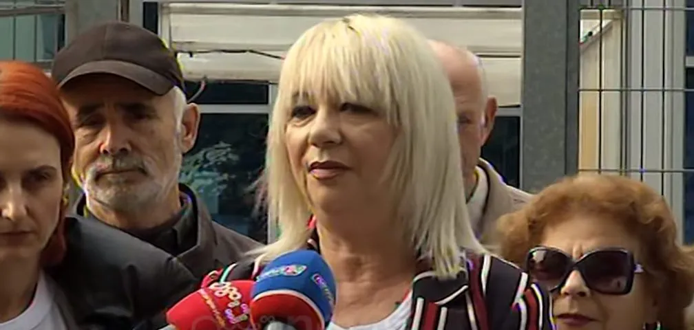 Kalaja çon në SPAK tre super-afera qeveritare! Dumani të veprojë