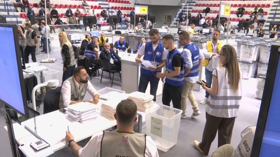 Kush  janë 140 emrat që kanë siguruar mandat; kyçe vota e diasporës