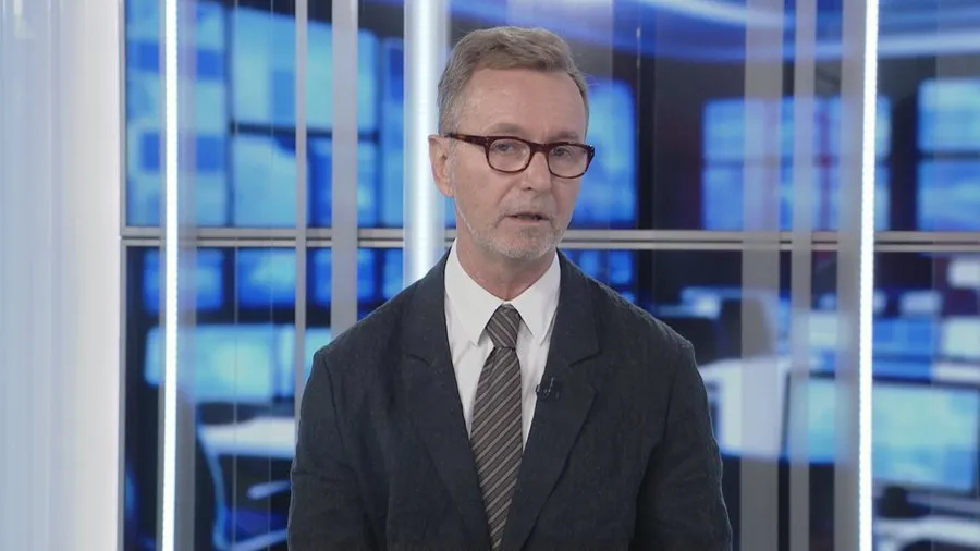 Ambasadori i BE në Shqipëri flet për prirjet seksuale: Jam martuar me një burrë!