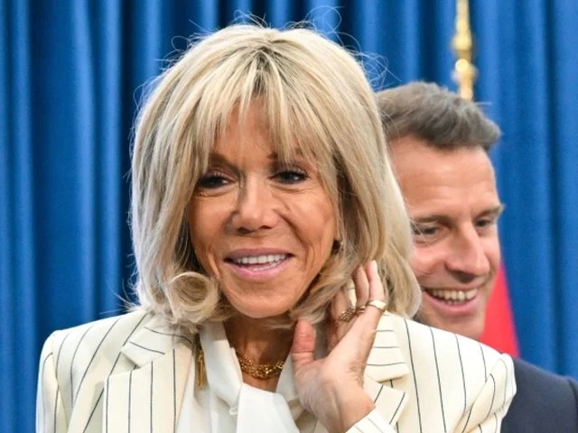 Brigitte jo vetëm shuplakë por edhe  përkushtim ndaj  Macron