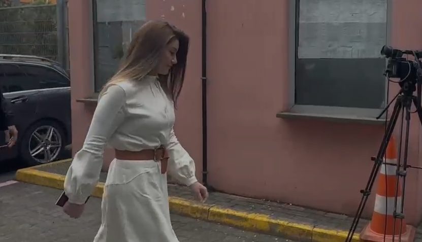 Hetimet ndaj Erion Veliajt, Ajola Xoxa mberrin në Prokurorinë e Posaçme