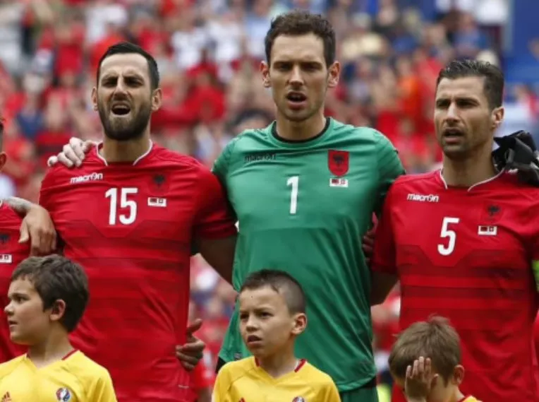 Mesazhi i Mavrajt : Kosova është e jona, tani luani futboll