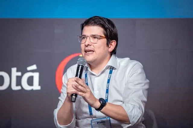 Kandidati për president në Kolumbi në gjendje kritike për jetën