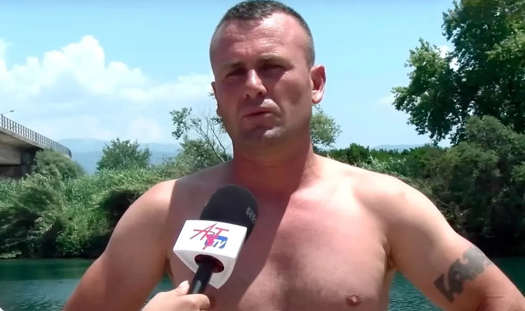 Shpëtoi dy fëmijë nga mbytja në Greqi: Do ta bënte çdo prind