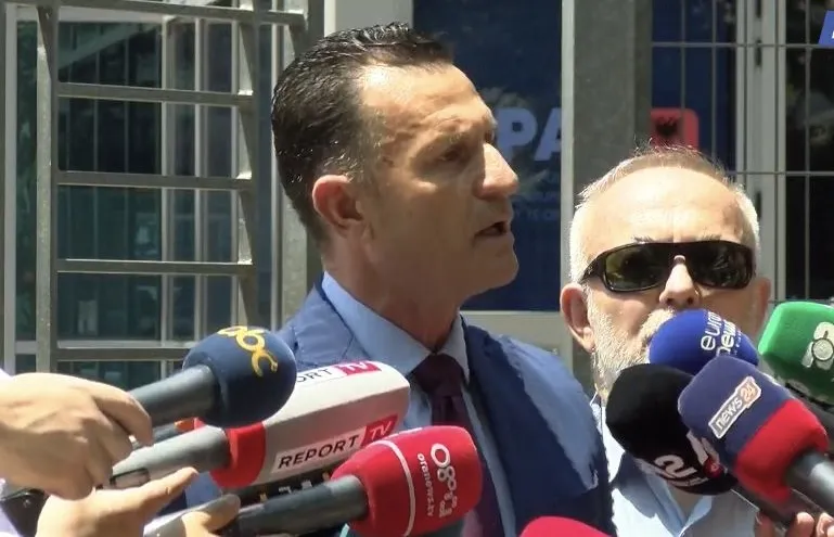 Shtyhet seanca ndaj ish-presidentit