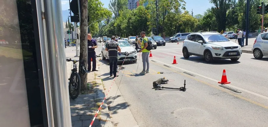 Arrestohet shoferi që aksidentoi 3 fëmijët me monopatinë në Tiranë