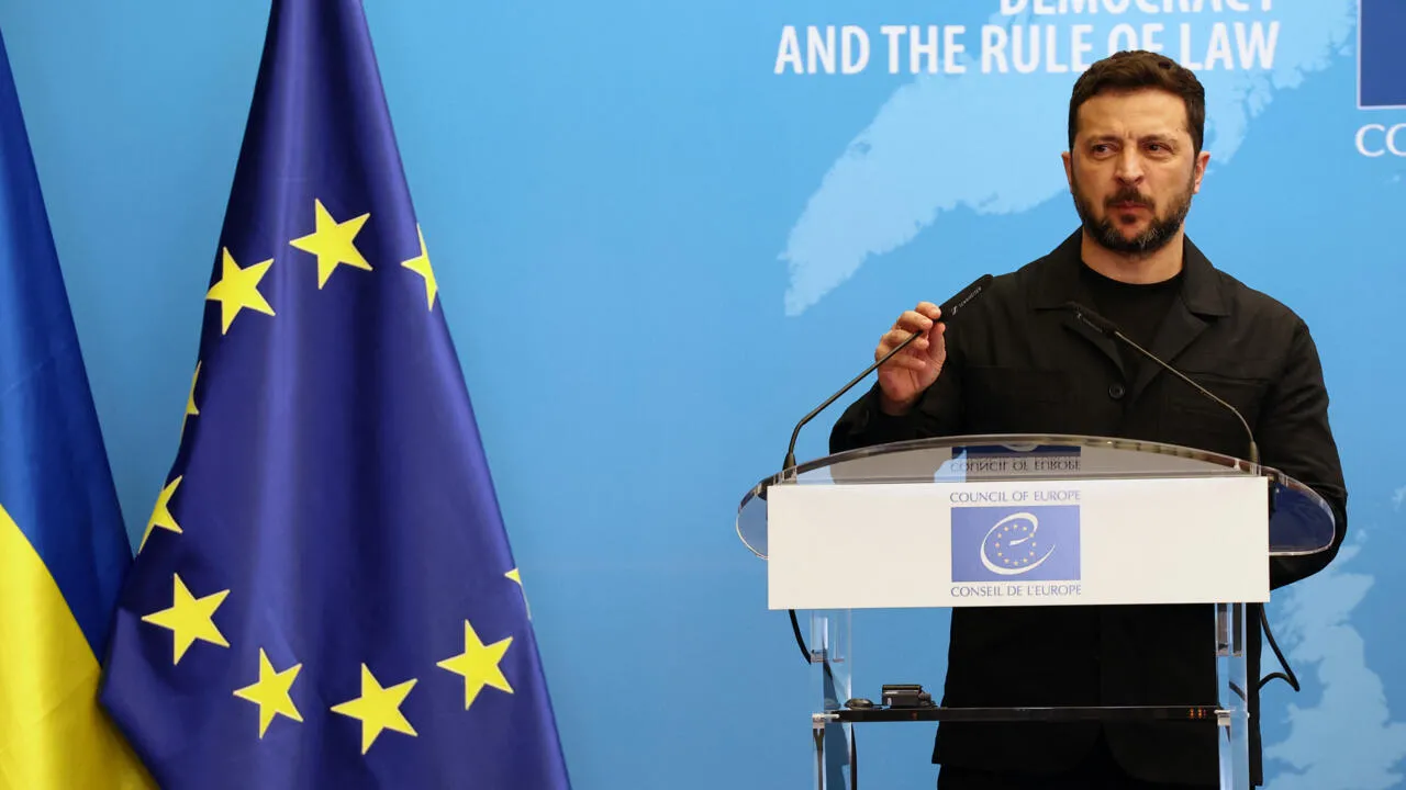 Zelensky për BE-në: Ndalojuni rusëve të ardhurat  nga nafta