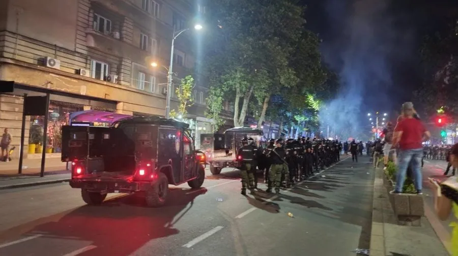 Beograd, xhandarmëria dhe policia përplasen me studentët