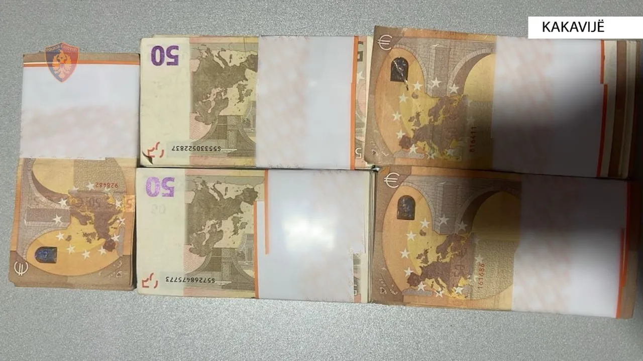 25 mijë euro të padeklaruara në kufi, e pëson gruaja e moshuar