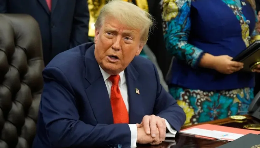 Trump kërcënoi Putinin: Do të bombardoj Moskën!