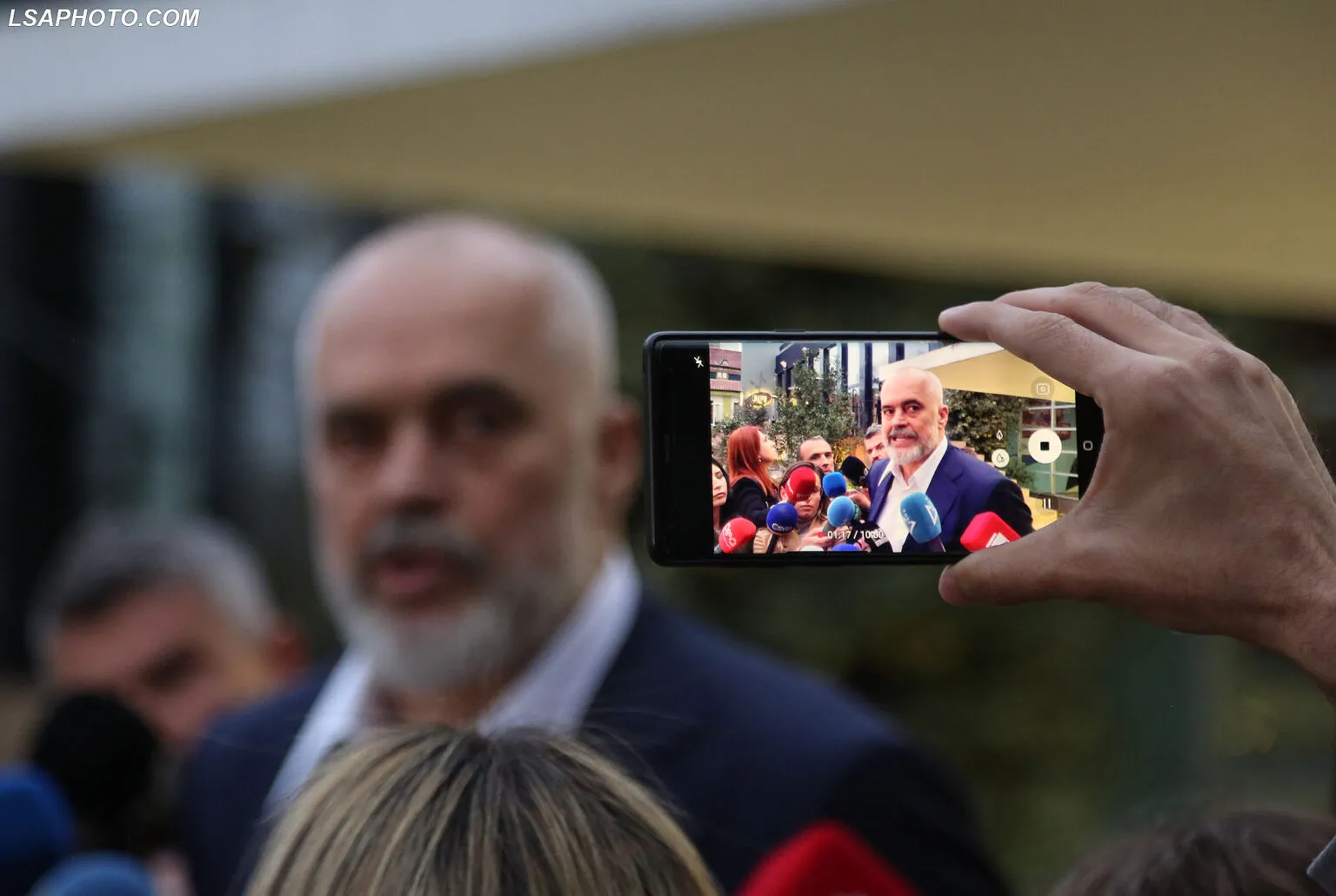 Raporti i KE “katranos” Shqipërinë për lirinë e medias