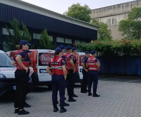 Rrethimi i News24 me polici, Alimehmeti: Abuzim me pushtetin !