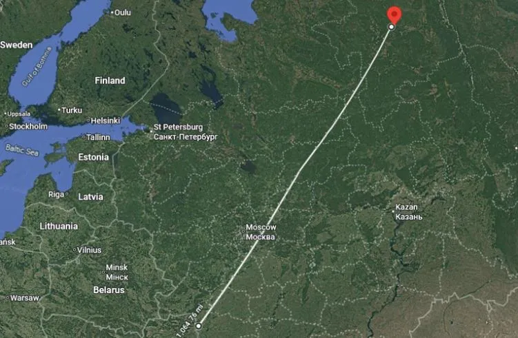 Ukraina bombardon me dronë rafinerinë e naftës 2 mijë km në  Rusi