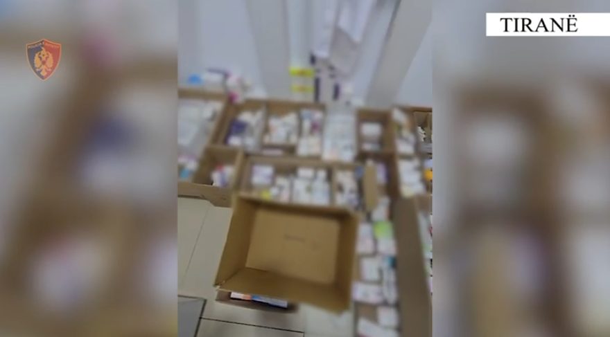 Albi Hadroviq administrator i farmaci “TATA” në Tiranë