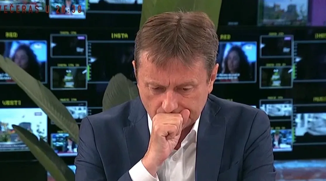 Ishte “live” në tv, pëson goditje në tru ministri serb