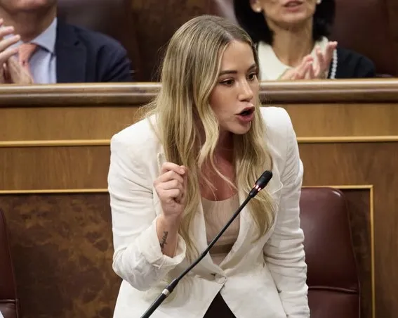 Deputetja e parlamentit spanjoll me diplomë false