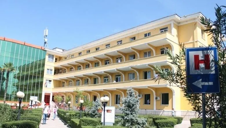Sherr në spitalin ‘Shefqet Ndroqi’, punonjësi godet me thikë kolegun