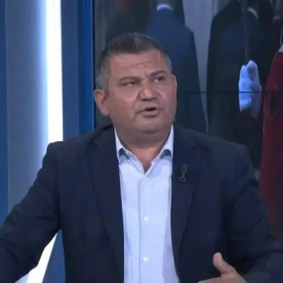 Një video me leva dhe trimëria e shqiptarit