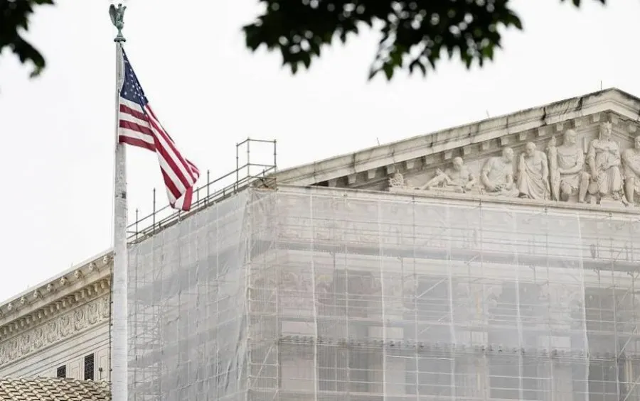 Lgjshmëria e tarifave, Trump i drejtohet Gjykatës së Lartë