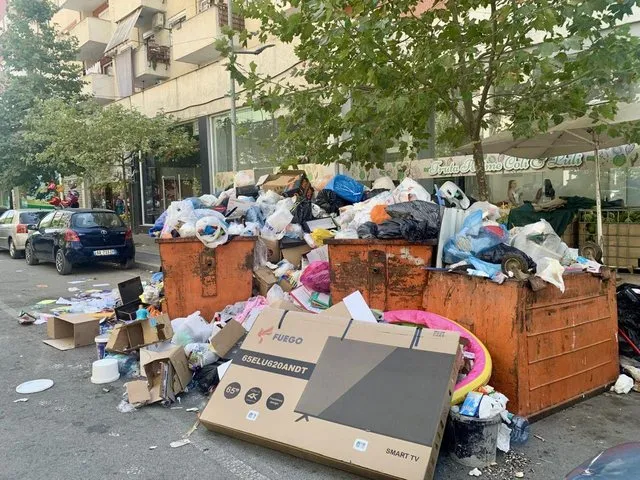 Tirana, kryeqyteti i plehrave: 14.5 kg mbetje për frymë në ditë