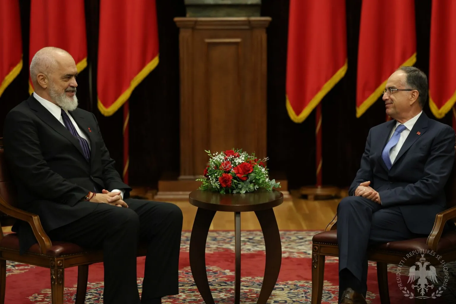 Presidenca sqaron vendimin e Begajt: Kreu i Shtetit ka dekretuar vetëm Kryeministrin