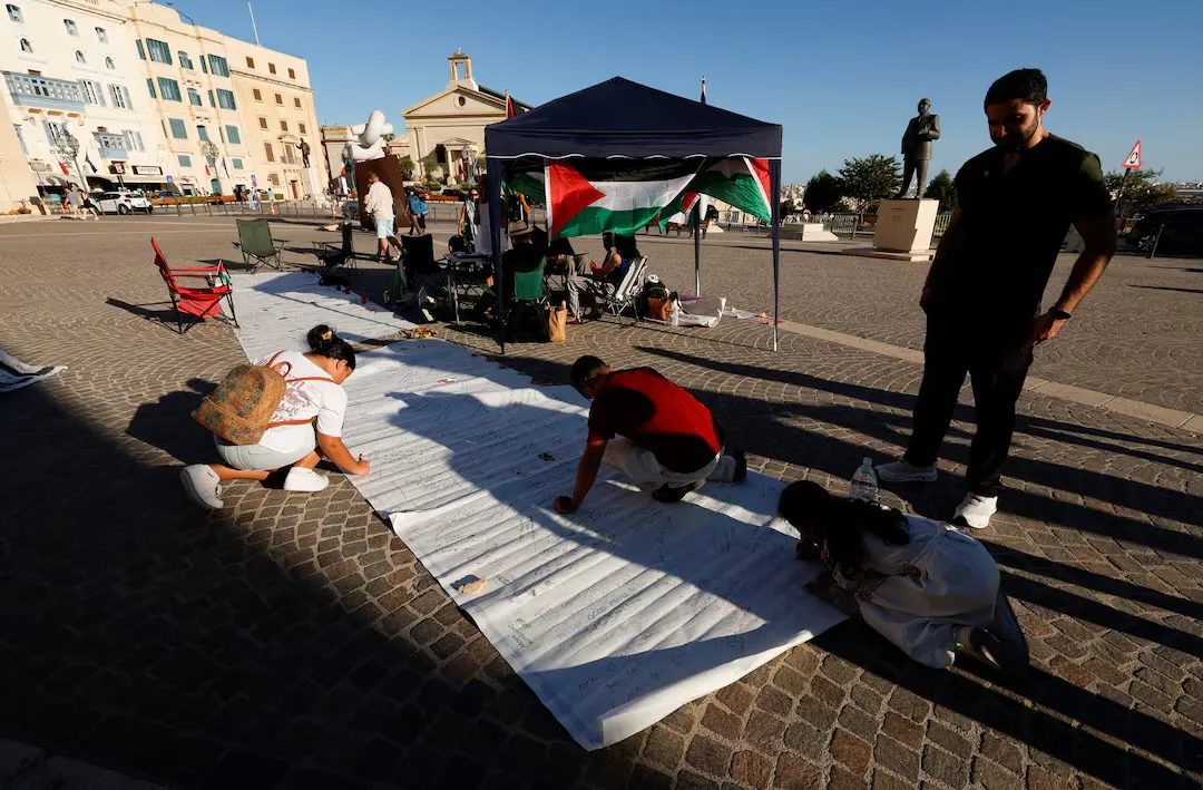Pse po njihet shteti palestinez kaq shpjet nga shumë vende