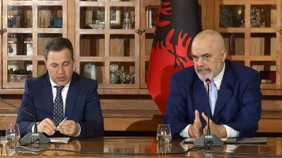 Rama mbledhje me Peleshin dhe krerët e Komisioneve