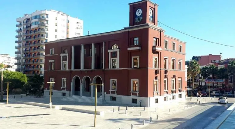 Dorëheqje në Bashkinë e Durrësit, zbardhen lëvizjet e fundit