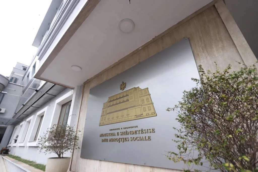 Lëvizje në Shëndetësi, ish-drejtori i PD merr postin e rëndësishëm