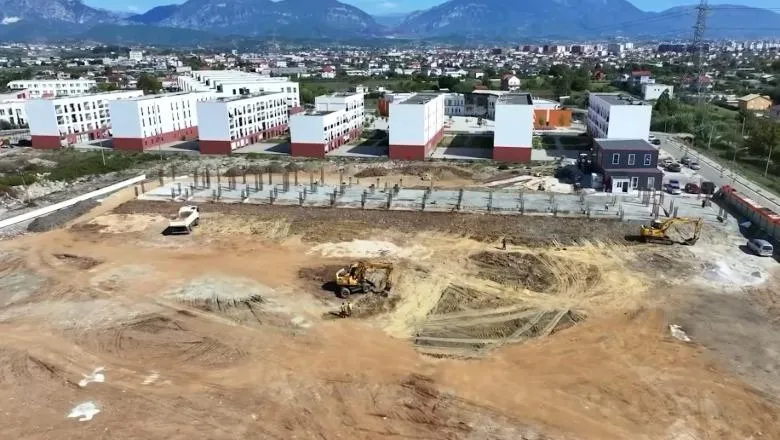 Rama ndan pamjet e stadiumit të ri që do ndërtohet në Kamëz