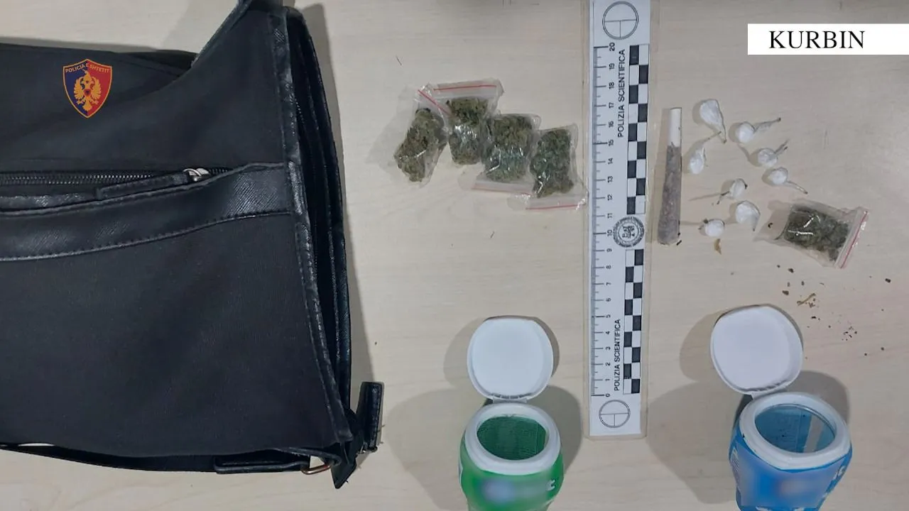 Laç,policia i gjen sasi droge kanabis dhe kokainë,arrestohet i riu