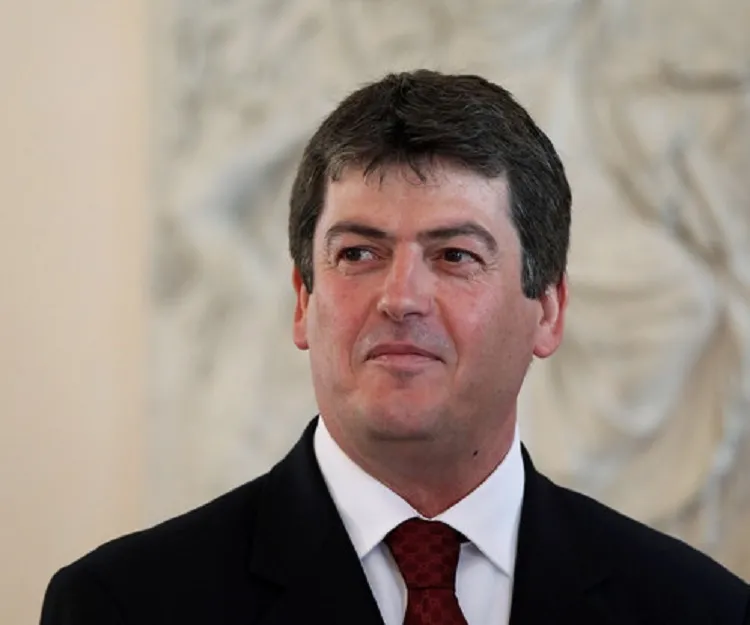 Bamir Topi në garë për Tiranën? Ish-presidenti zbulon të vërtetën