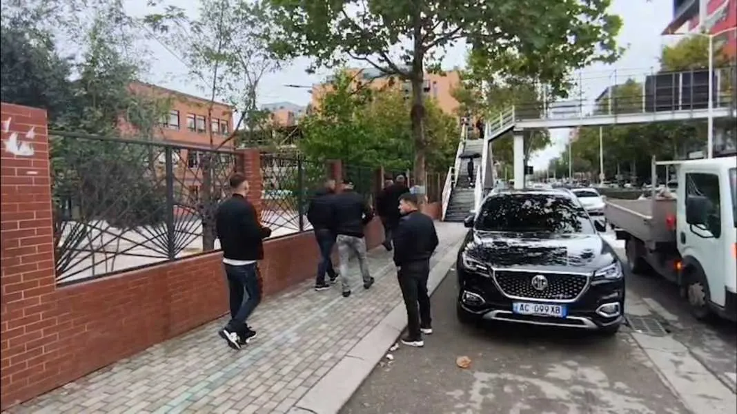Sherri me 3 të plagosur në Kamëz, arrestohen 2 të mitur