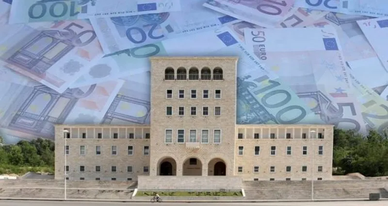 Ndere, favore dhe korrupsion, shkatërrimi i universiteteve shqiptare