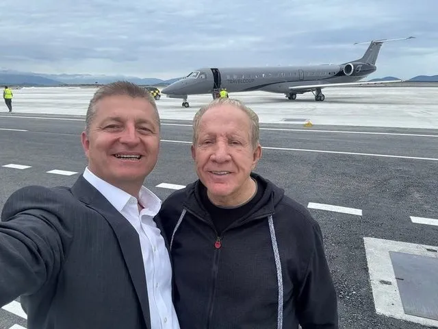 Ish-ortaku ‘flakë për flakë’ me Pacollin për aeroportin: Do ta padis!