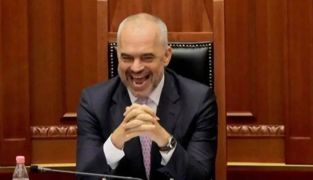 Kryebashkiaku i Ramës kthen institucionin në ‘çiflig’ familjar