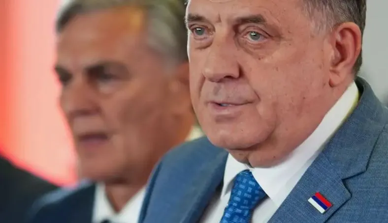 Kandidati i Dodikut fiton ngushtë zgjedhjet presidenciale
