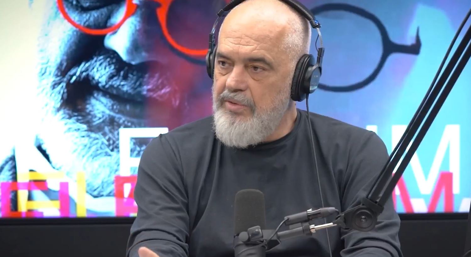 Rama: Vuaj nga pakënaqësia dhe kokëfortësia