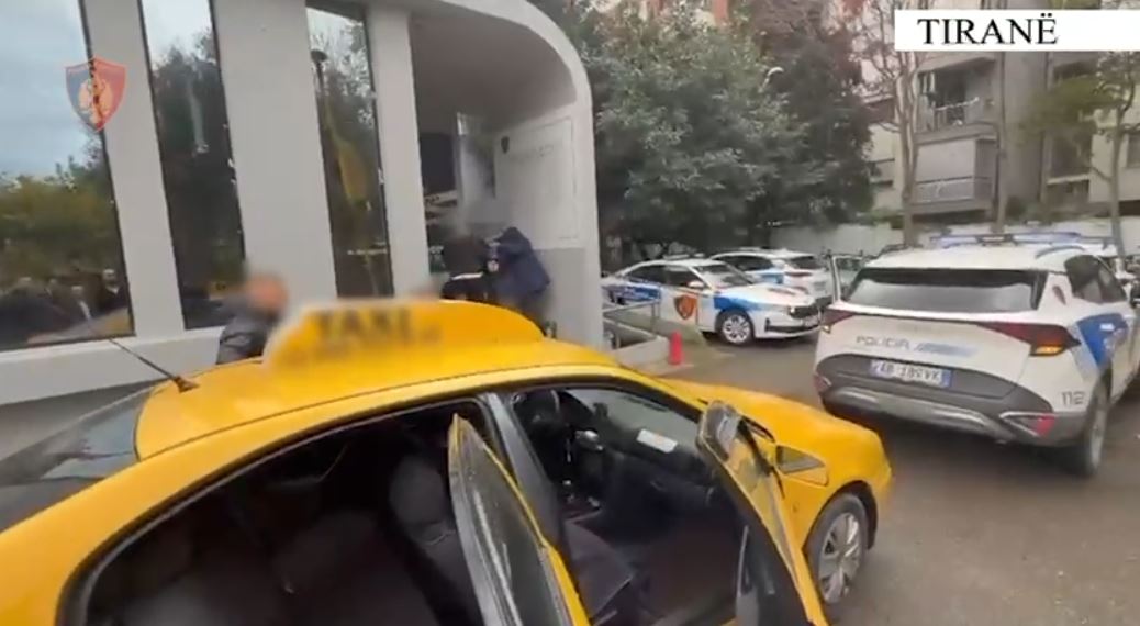 Furnizonte me armë zjarri grupet kriminale, arrestohet 46-vjeçari