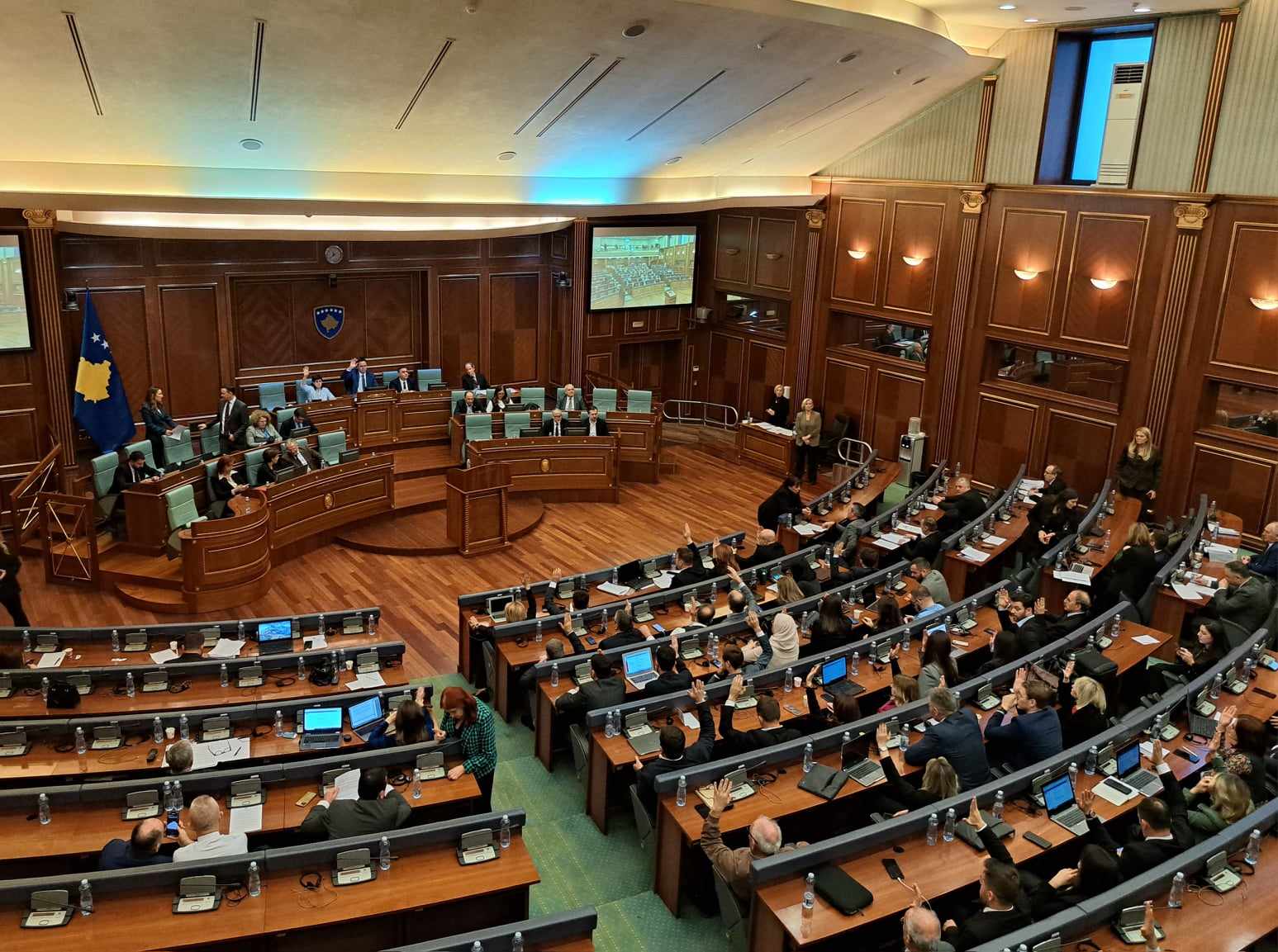 Shpërndahet Kuvendi, Kosova drejt zgjedhjeve të reja