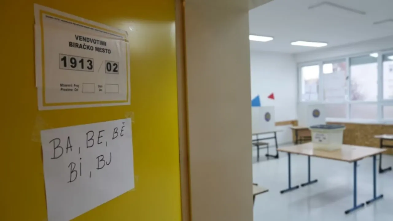 Qytetarët e Kosovës votojnë sot për 18 kryetarët në balotazh
