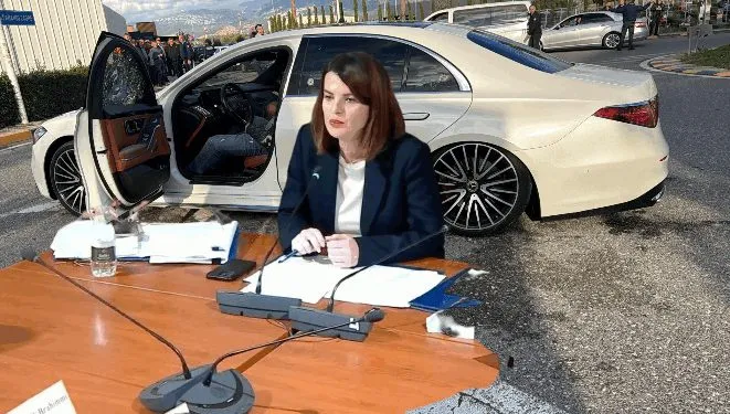 Kur realiteti ‘shpartallon’ propagandën