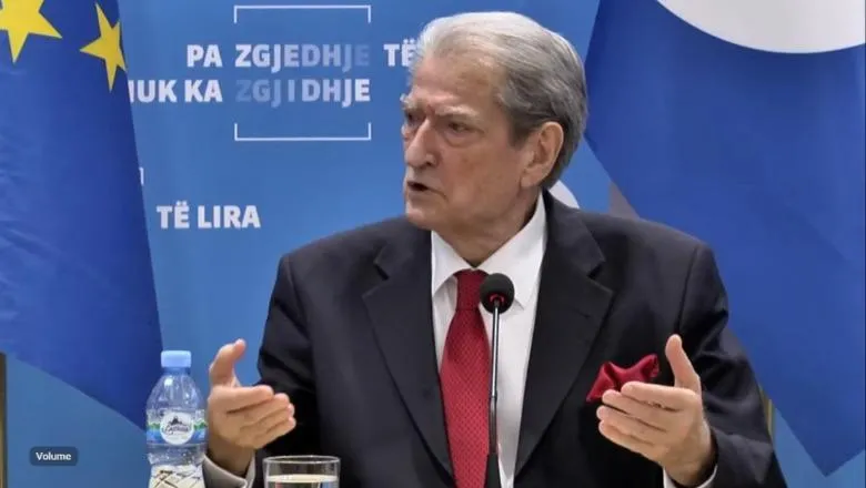 I ‘fali’ bashkitë si Luli, justifikohet Berisha: Ne nuk ishim pjesë!