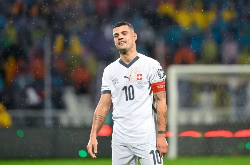 Vërshëllimat i këpusin zemrën Granit Xhakës: Më dhembin!