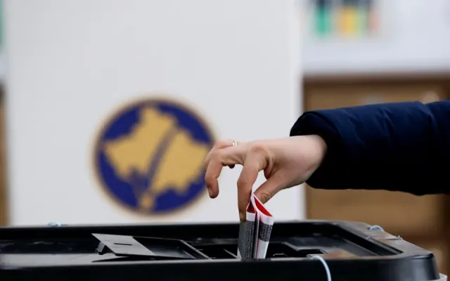Dalin rezultatet e zgjedhjeve në Kosovë, LDK ‘shuplakë’ Kurtit