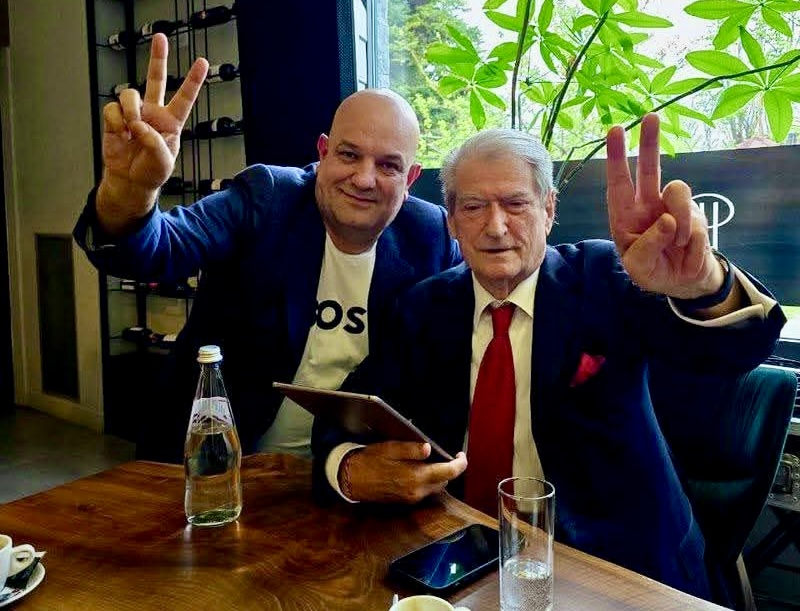 35 vite me “Rroftë Sali Berisha” – po deri kur?