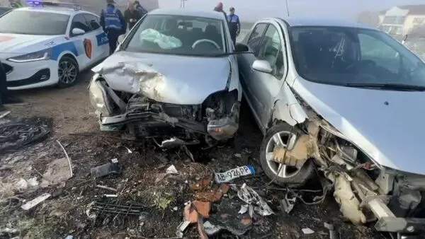Makinat bëhen copash në aksin Maqellarë-Peshkopi