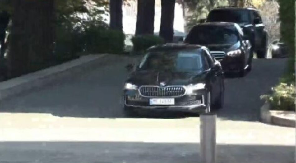 Rama ikën nga Kryeministria, Balluku ‘ngujohet’ brenda